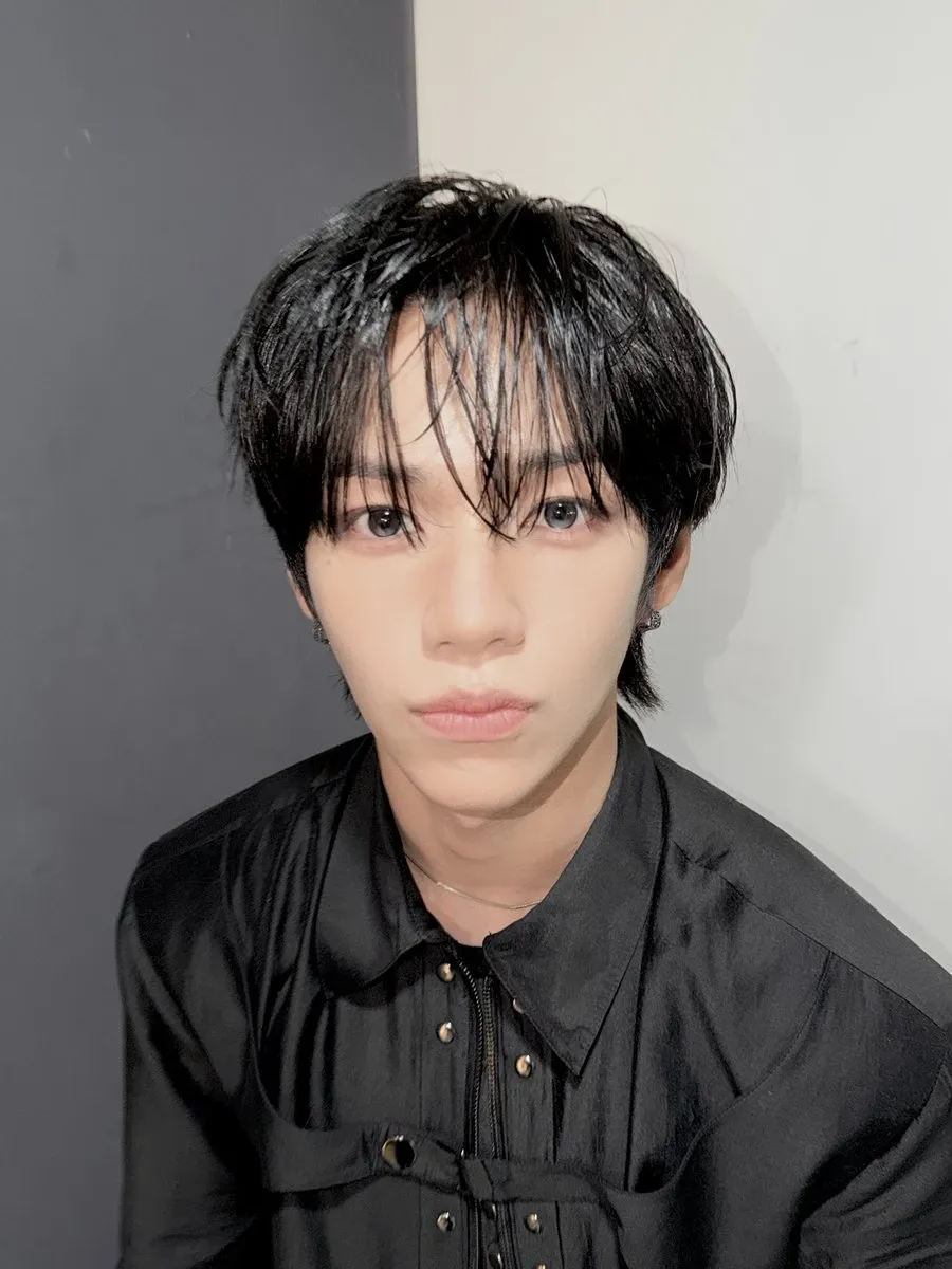 제이엘 (아홉)의 비하인드 컷