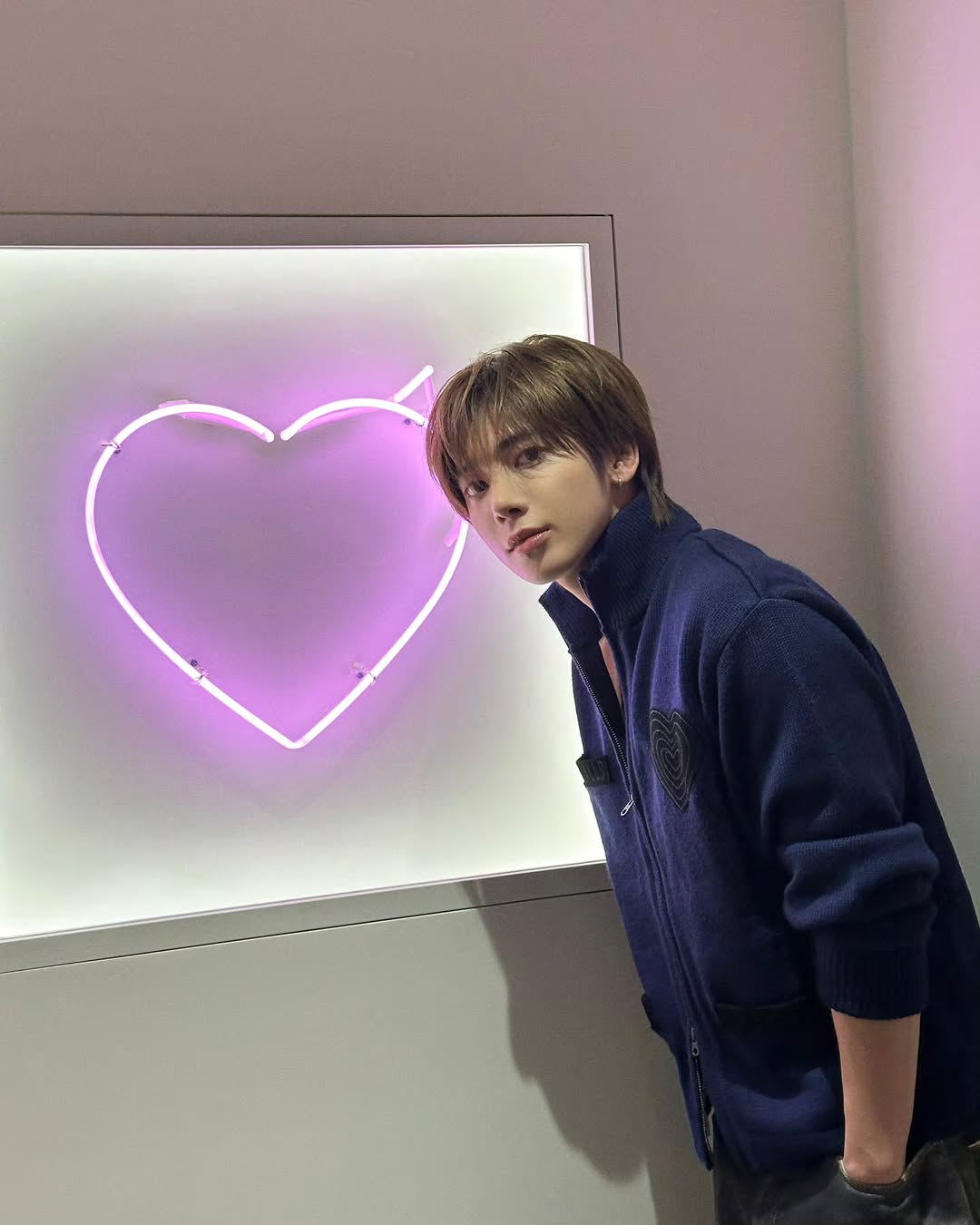 Feed komunitas K-pop terpanas hari ini