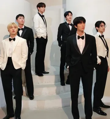 Potret di balik layar SF9