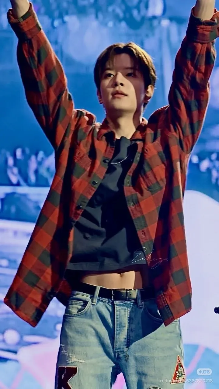 Behind-the-scenes cut of Seungmin (Stray Kids)