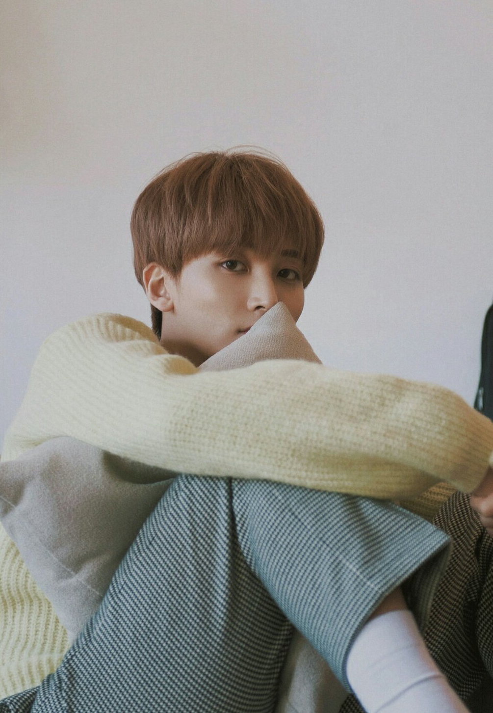 Latest photo of Jeonghan (SEVENTEEN)