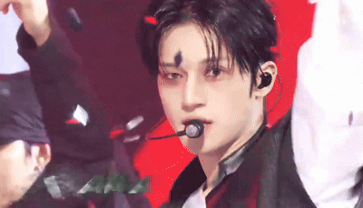 에이티즈 최근 활동샷