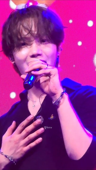 A heartfelt wallpaper shared by Lim Youngmin's fans