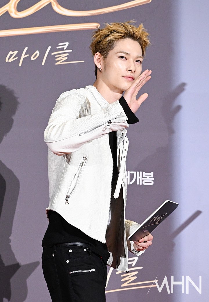 Latest photo of NI-KI (ENHYPEN)