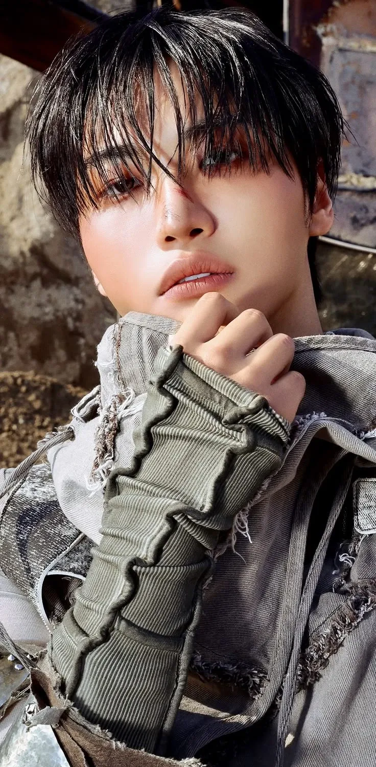 Latest photo of Seonghwa (ATEEZ)