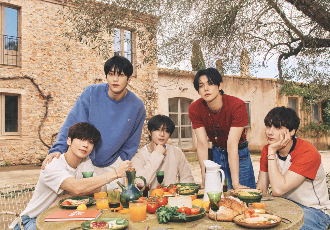 Momen yang diabadikan oleh penggemar TOMORROW X TOGETHER