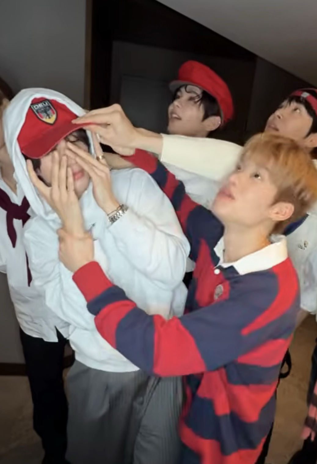 Latest photo of Anton (RIIZE)