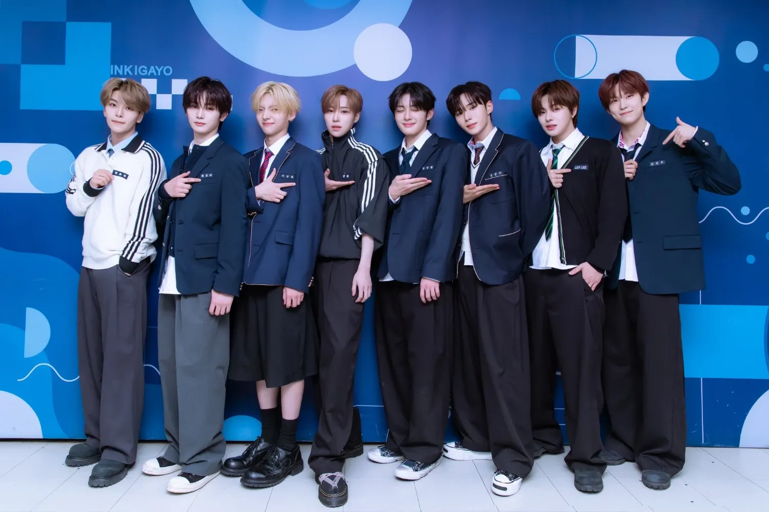 A moment captured by Kim Geonwoo (ALPHA DRIVE ONE)'s fan