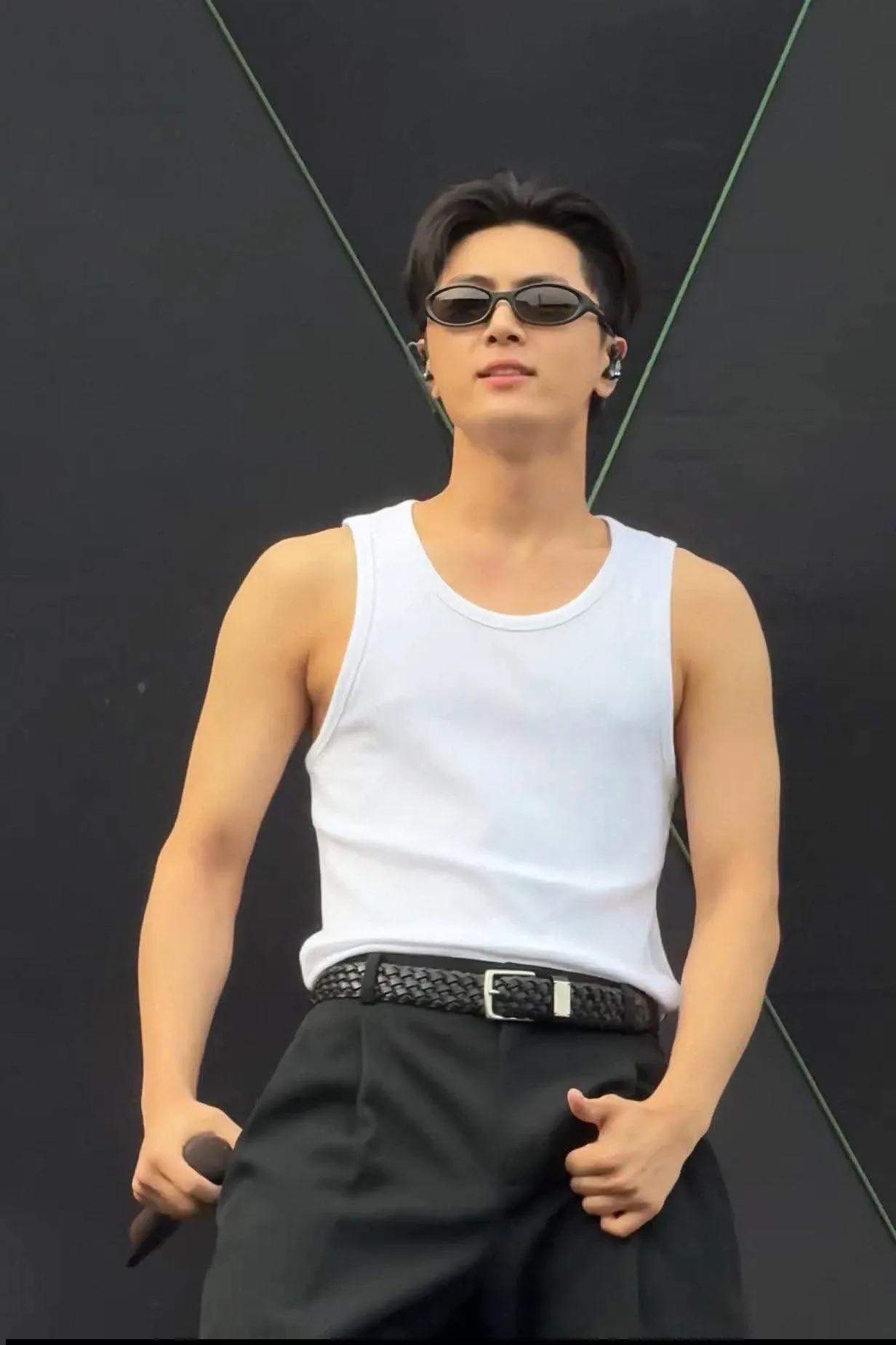 Foto terbaru Jay (ENHYPEN)