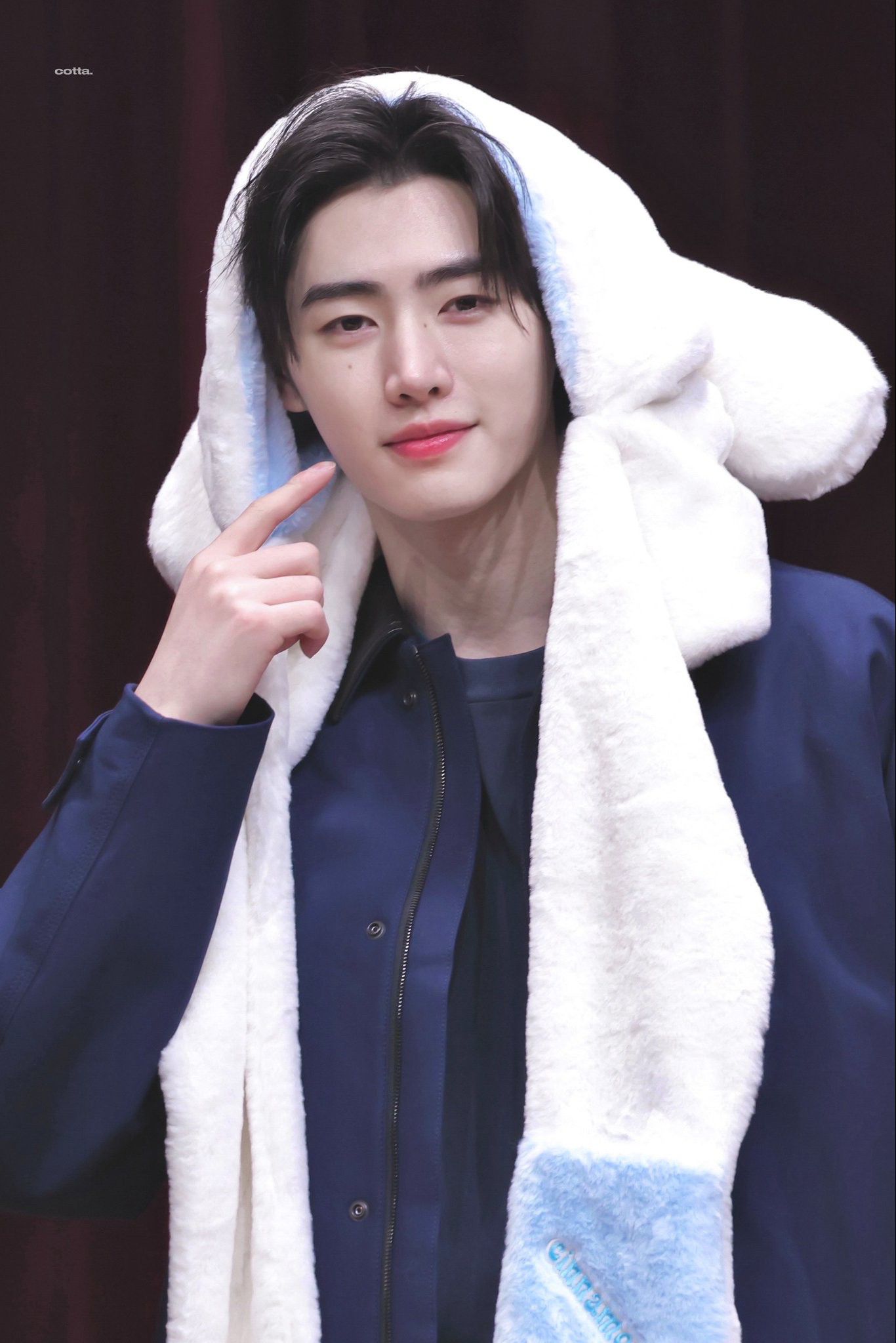 A moment captured by Sunghoon (ENHYPEN)'s fan