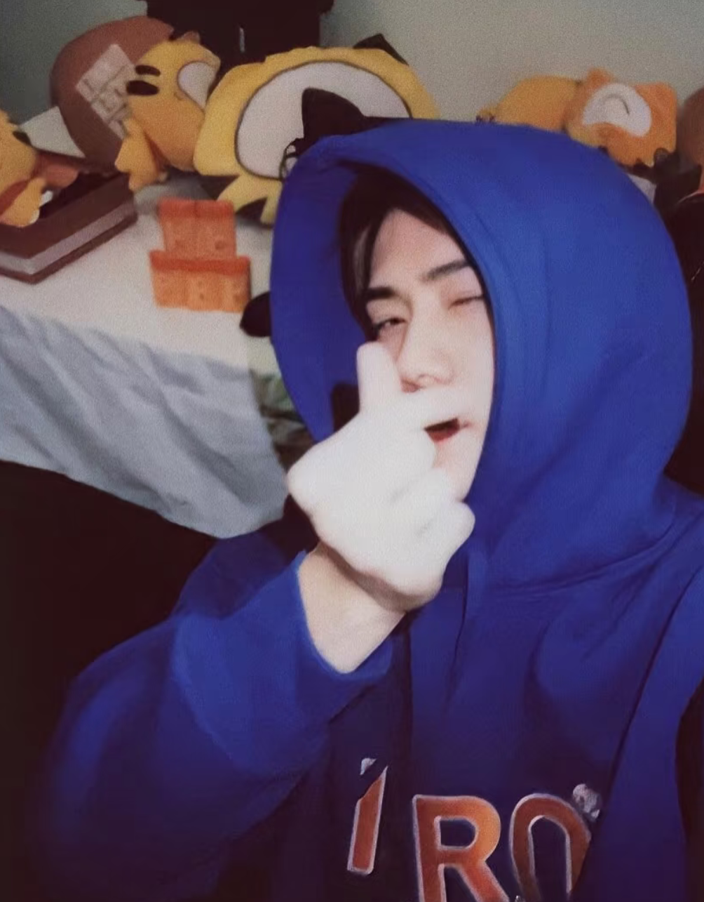 세훈 (EXO)의 비하인드 컷