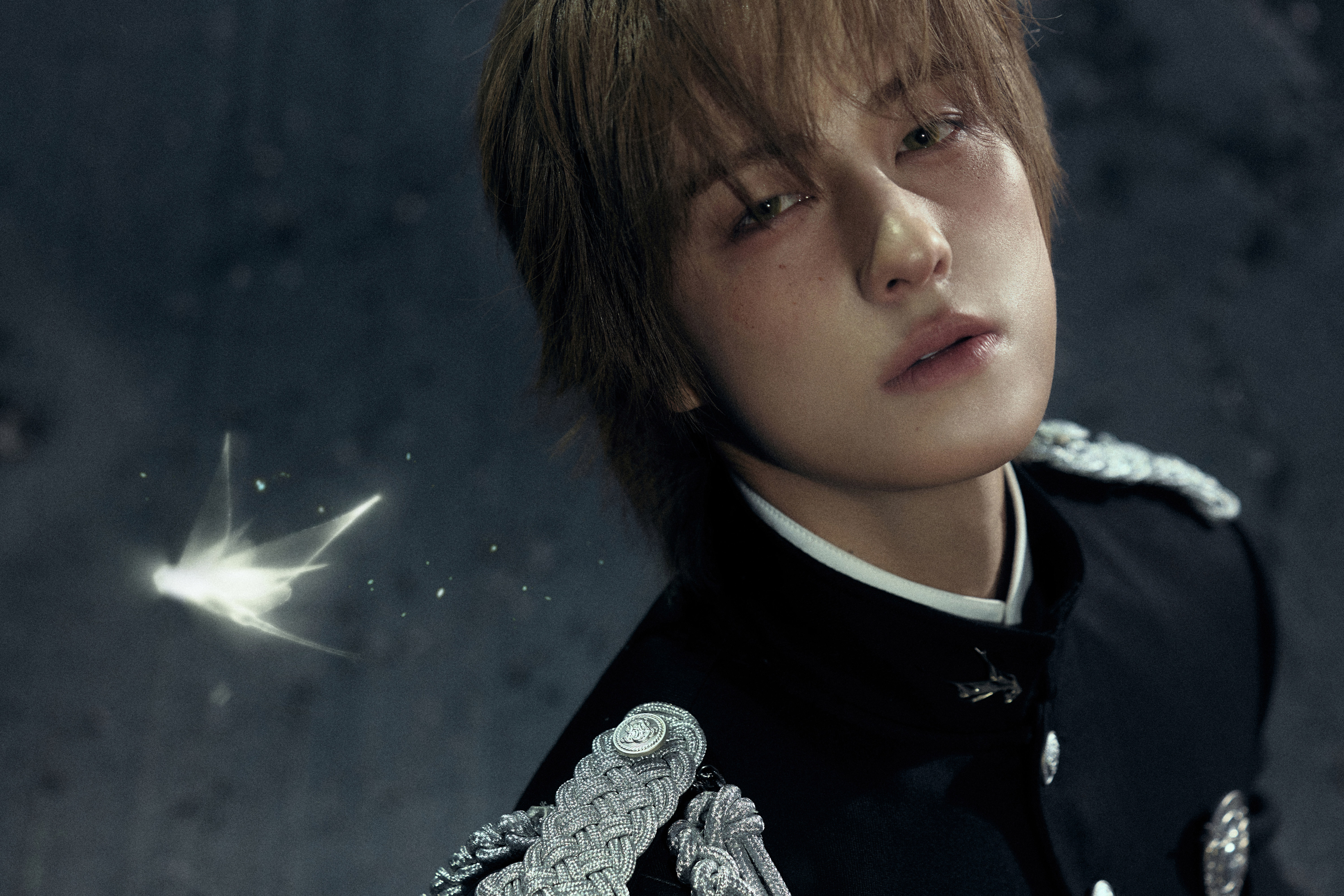 Behind-the-scenes cut of Taki (&TEAM)