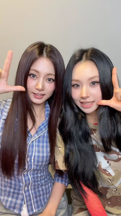 쯔위 (TWICE)의 비하인드 컷