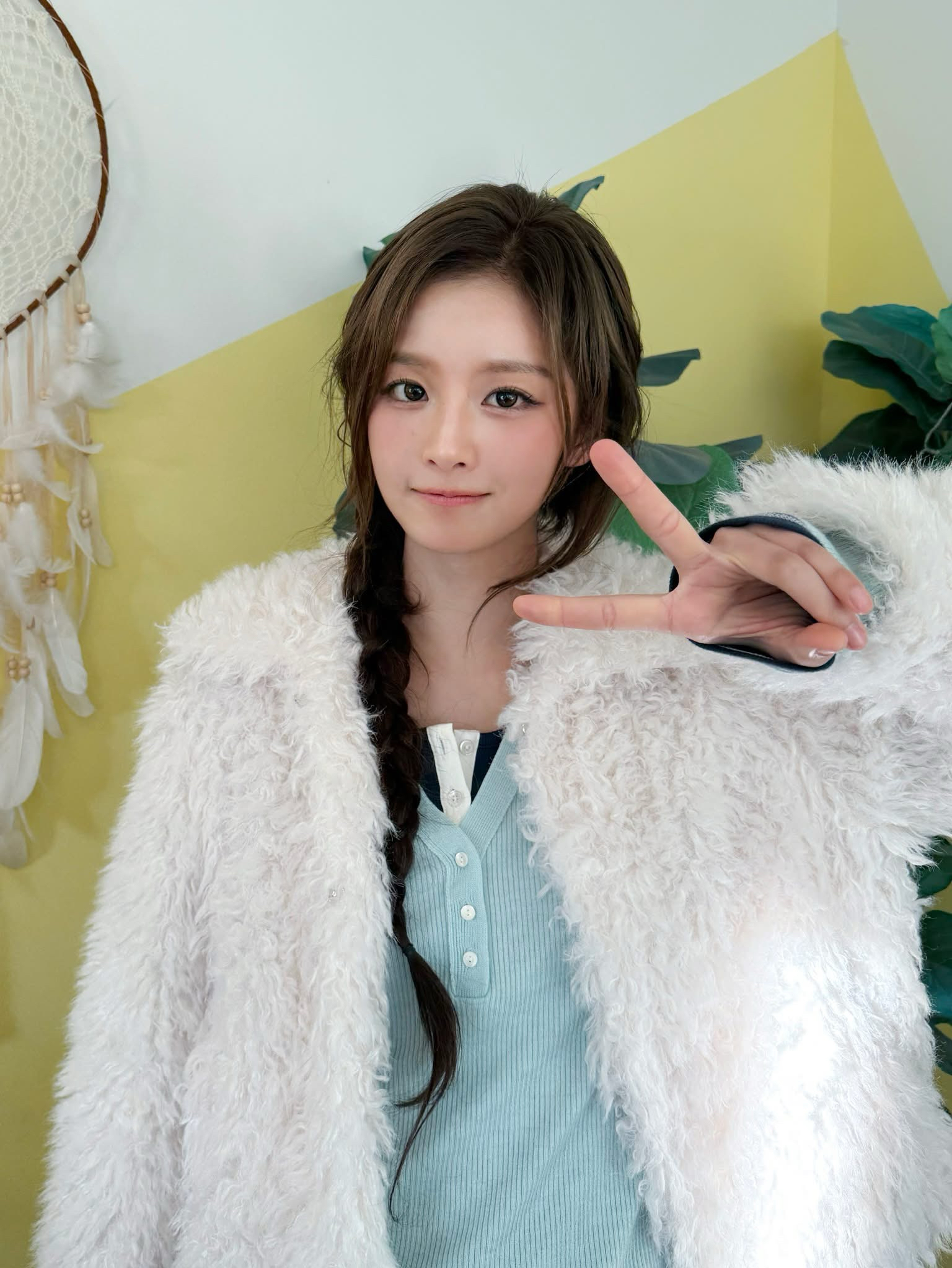 Foto aktivitas terbaru Sullyoon (NMIXX)