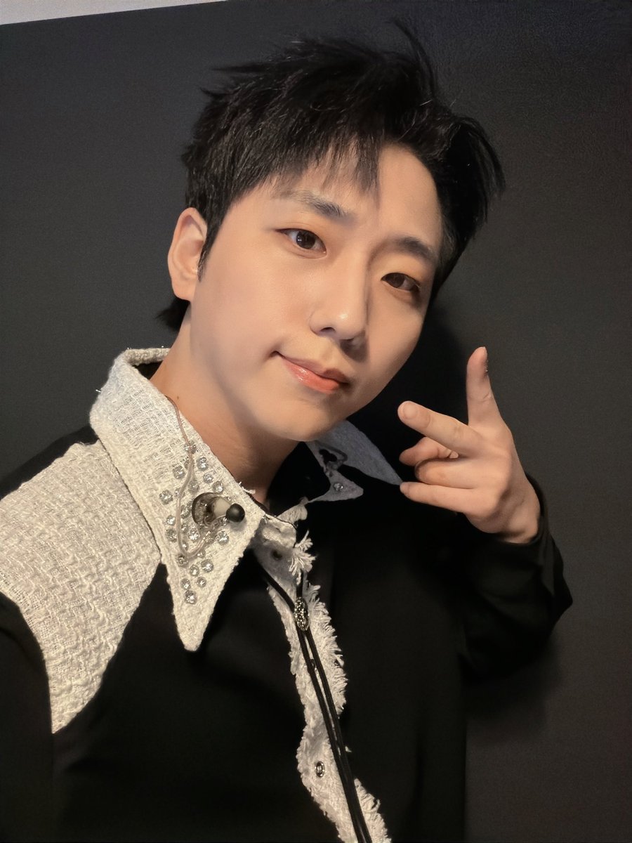 Latest photo of Xdinary Heroes