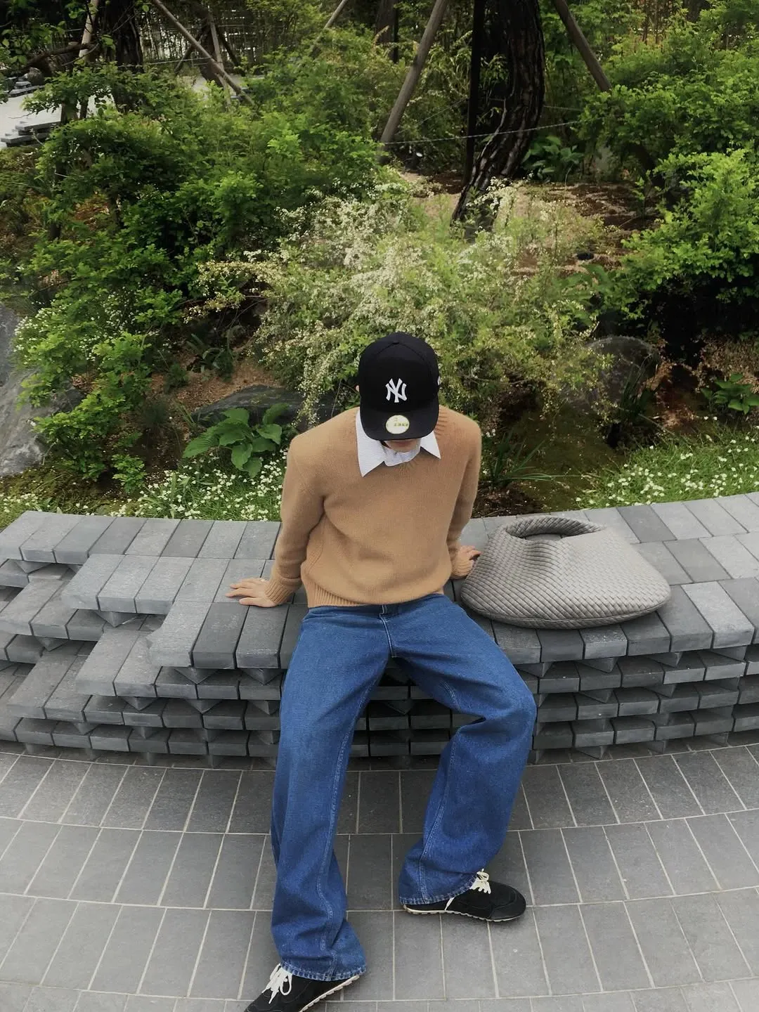 Behind-the-scenes cut of I.N (Stray Kids)