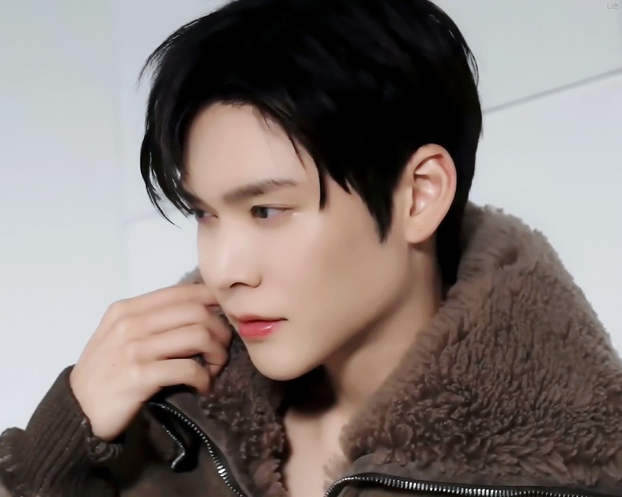 A moment captured by Eunseok (RIIZE)'s fan