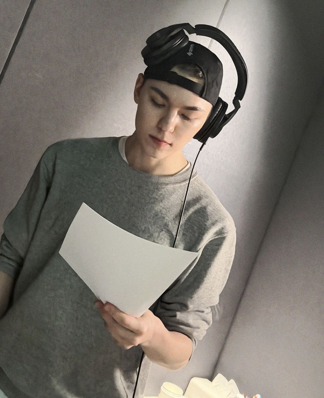 Behind-the-scenes cut of Vernon (SEVENTEEN)