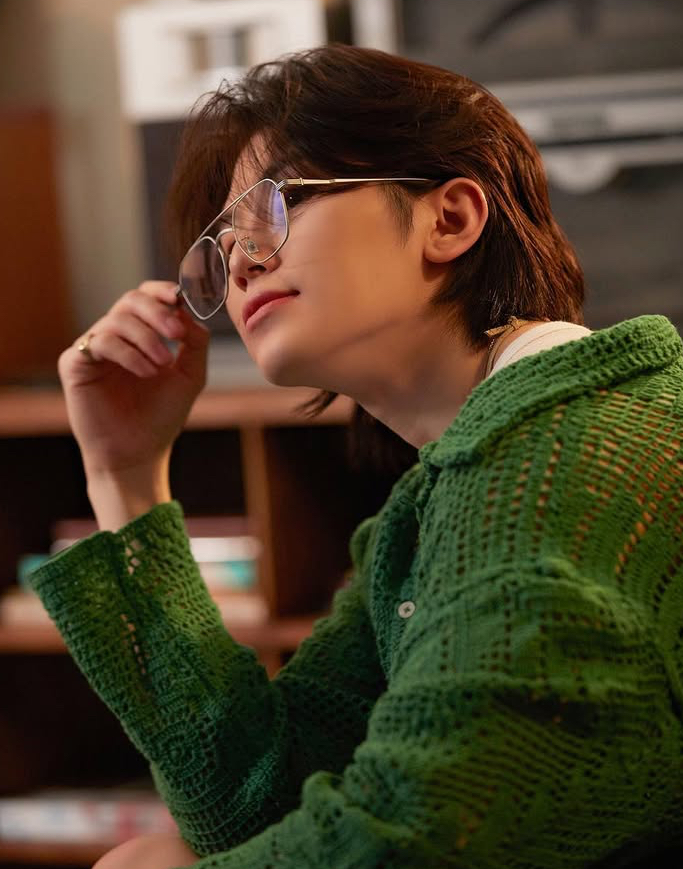 Recent activity shot of Woozi (SEVENTEEN)