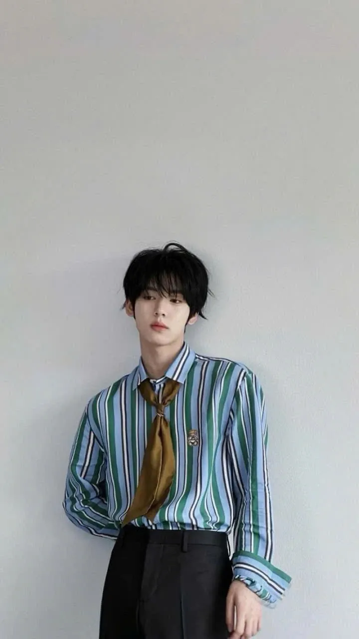 The most beloved wallpaper among Han Yujin's fans