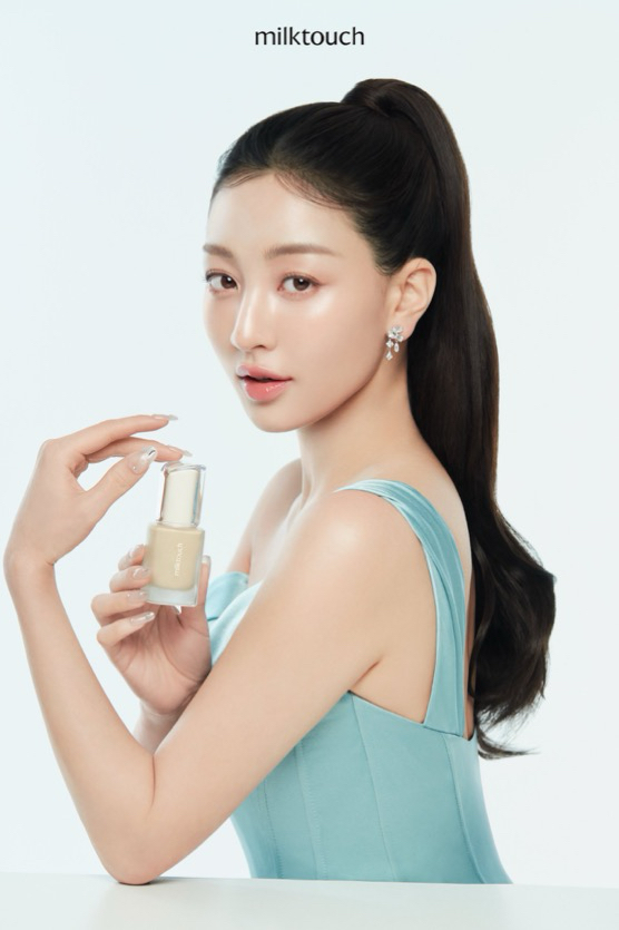 Behind-the-scenes cut of Jihyo (TWICE)