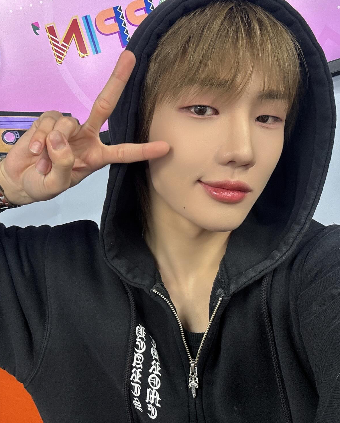 Recent activity shot of Junhyeok (TNX)