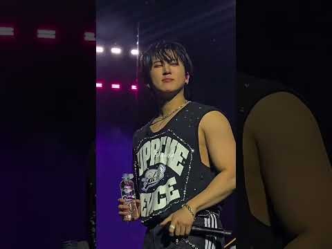 彰彬 (Stray Kids)的最新活动照片