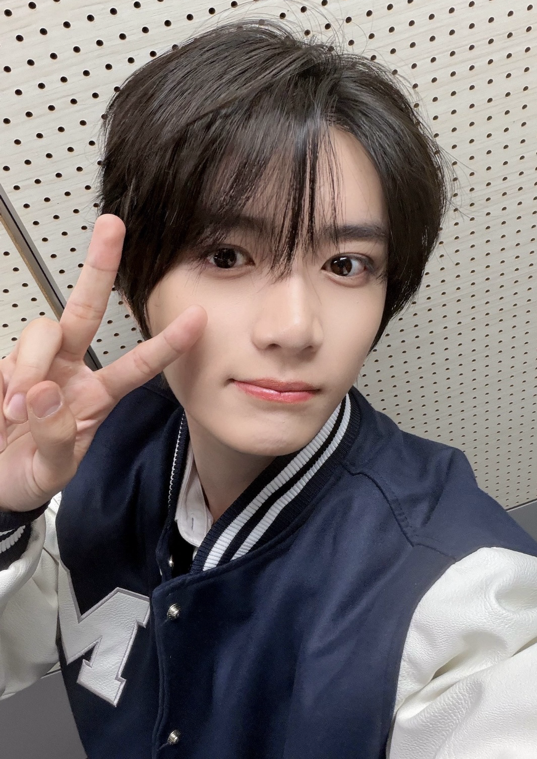 Foto aktivitas terbaru Beomgyu (TOMORROW X TOGETHER)