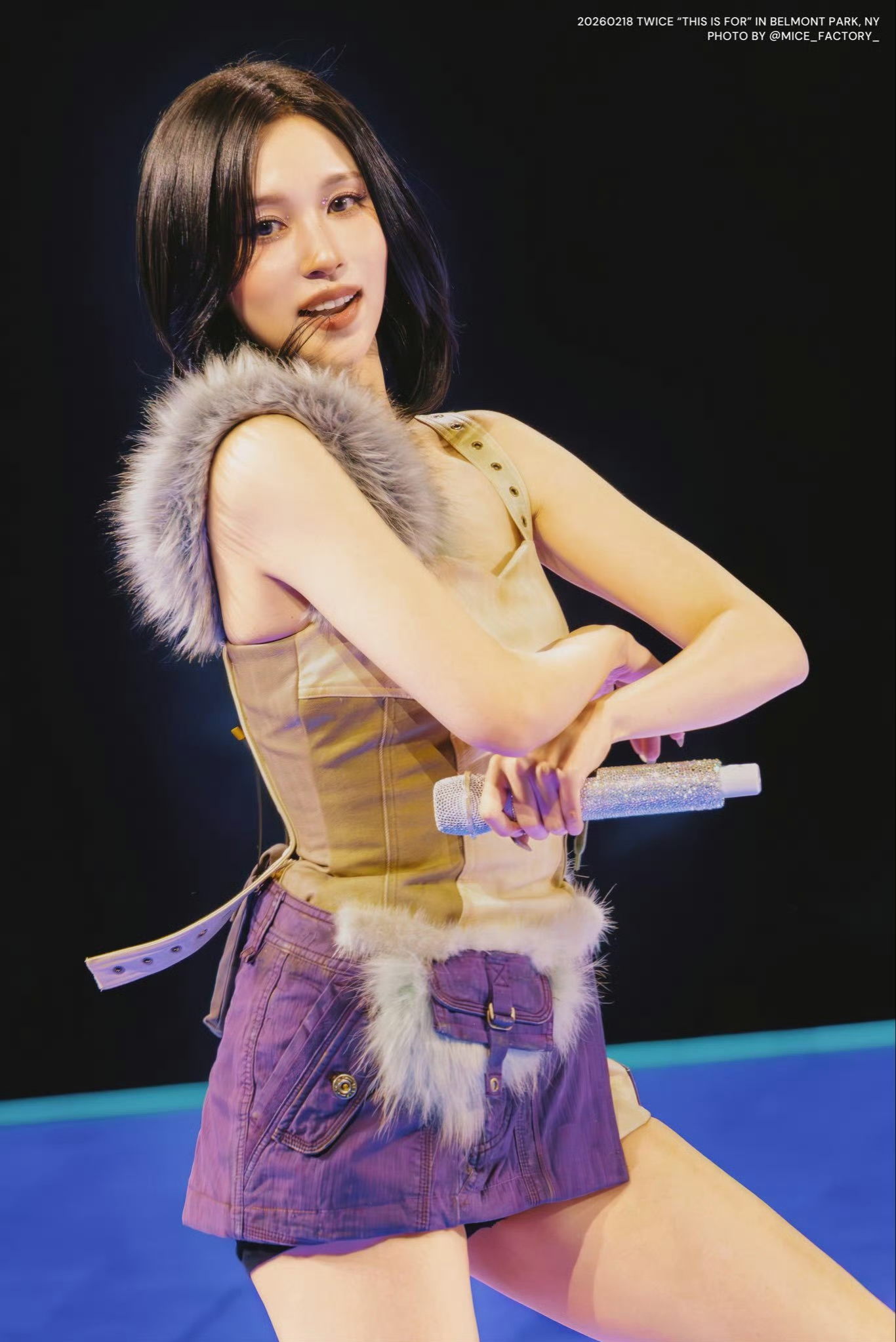 Behind-the-scenes cut of Mina (TWICE)