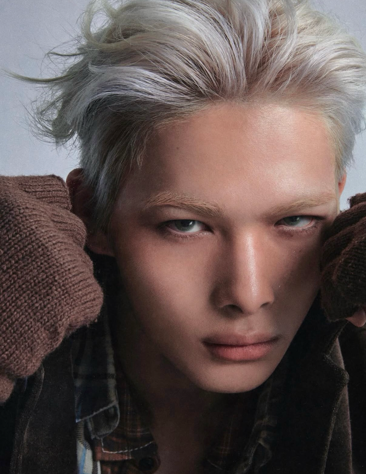 Foto terbaru NI-KI (ENHYPEN)