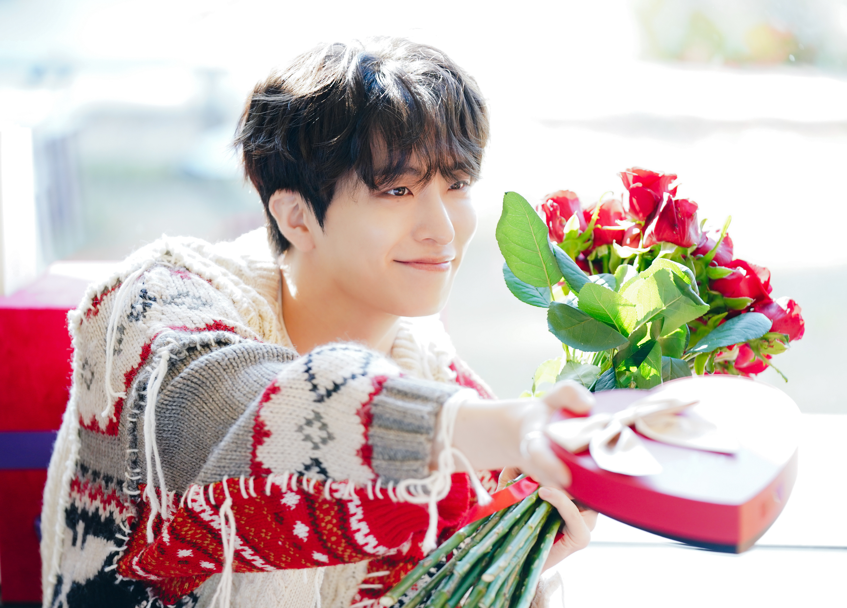 A moment captured by Youngjae (GOT7)'s fan