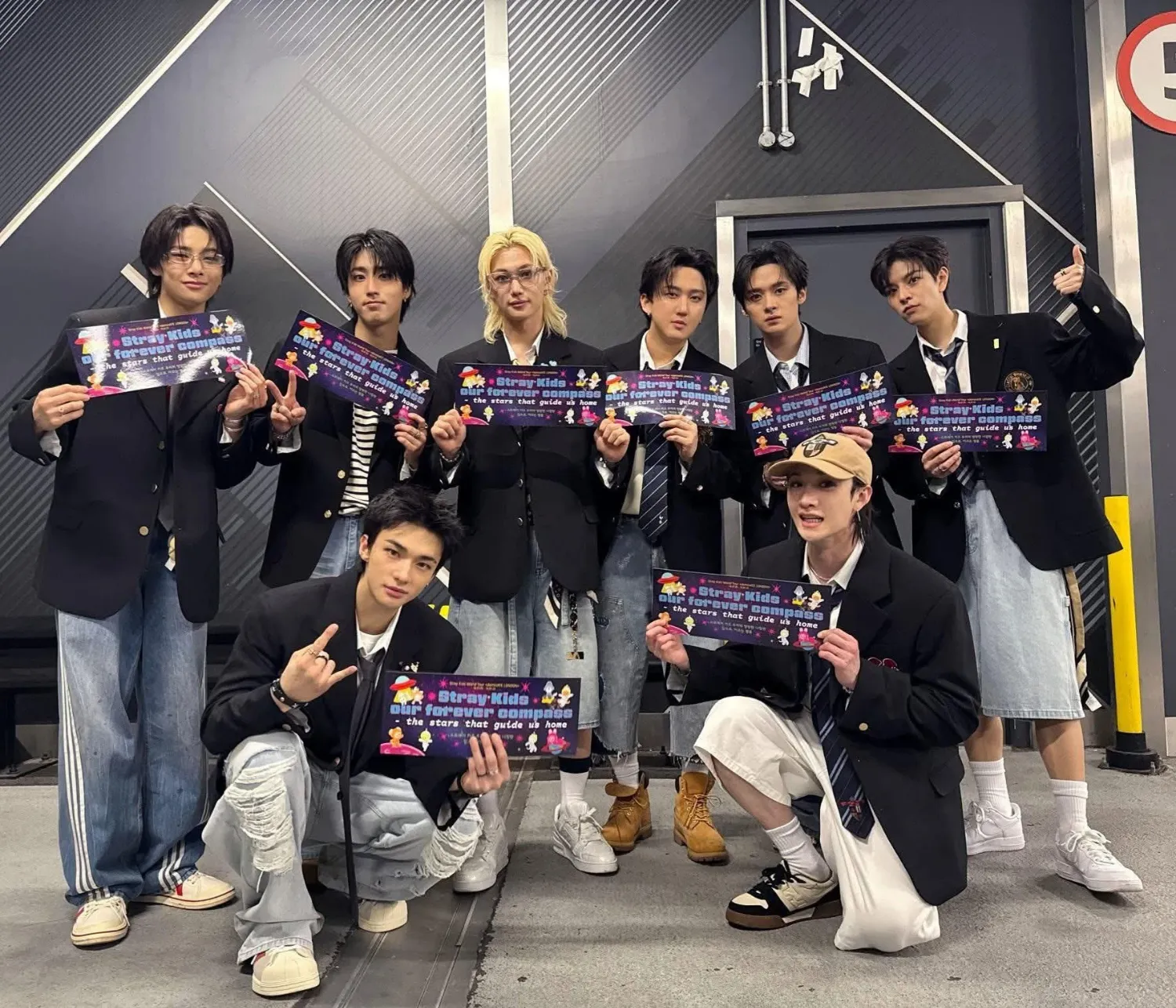 Behind-the-scenes cut of Stray Kids