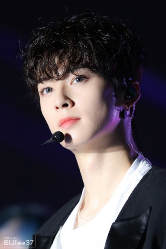 Latest photo of Eunwoo (ASTRO)