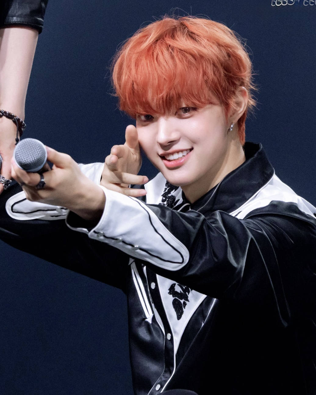 A moment captured by EJ (&TEAM)'s fan