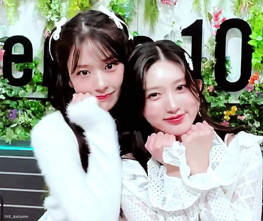 IVE的最新活动照片
