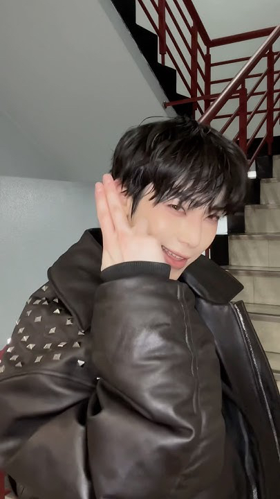 선우 (ENHYPEN) 최근 활동샷