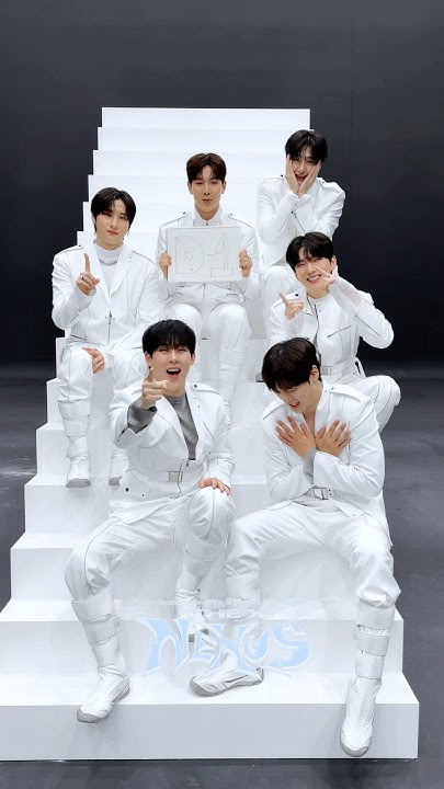 A moment captured by Hyungwon (MONSTA X)'s fan