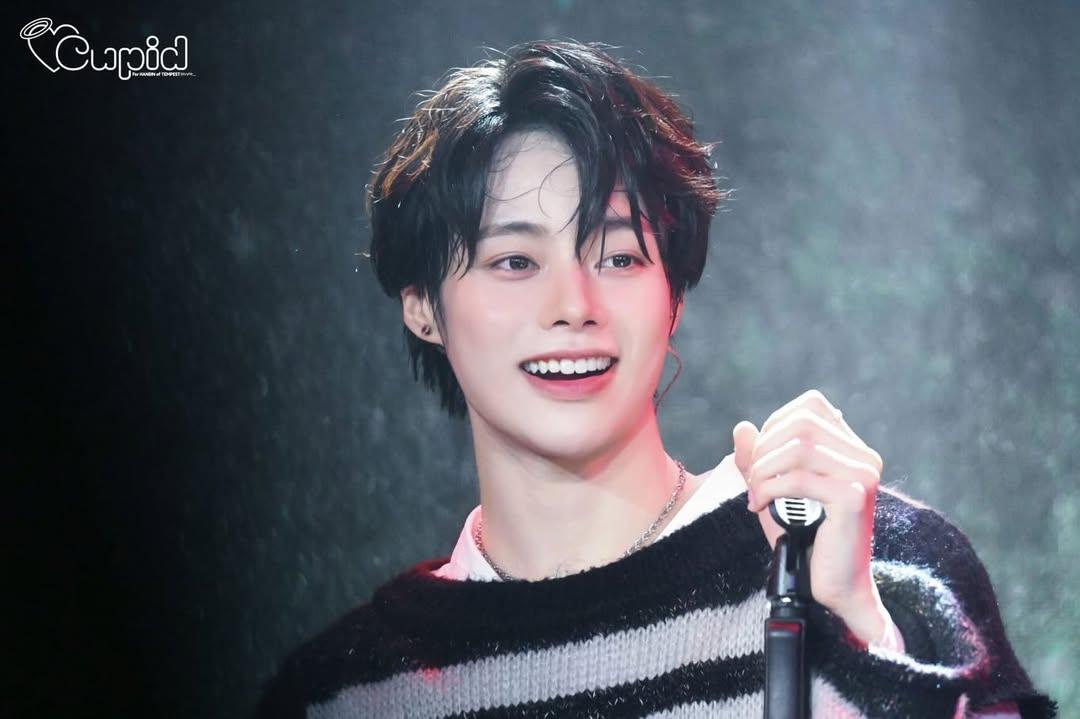 Momen yang diabadikan oleh penggemar Hanbin (TEMPEST)