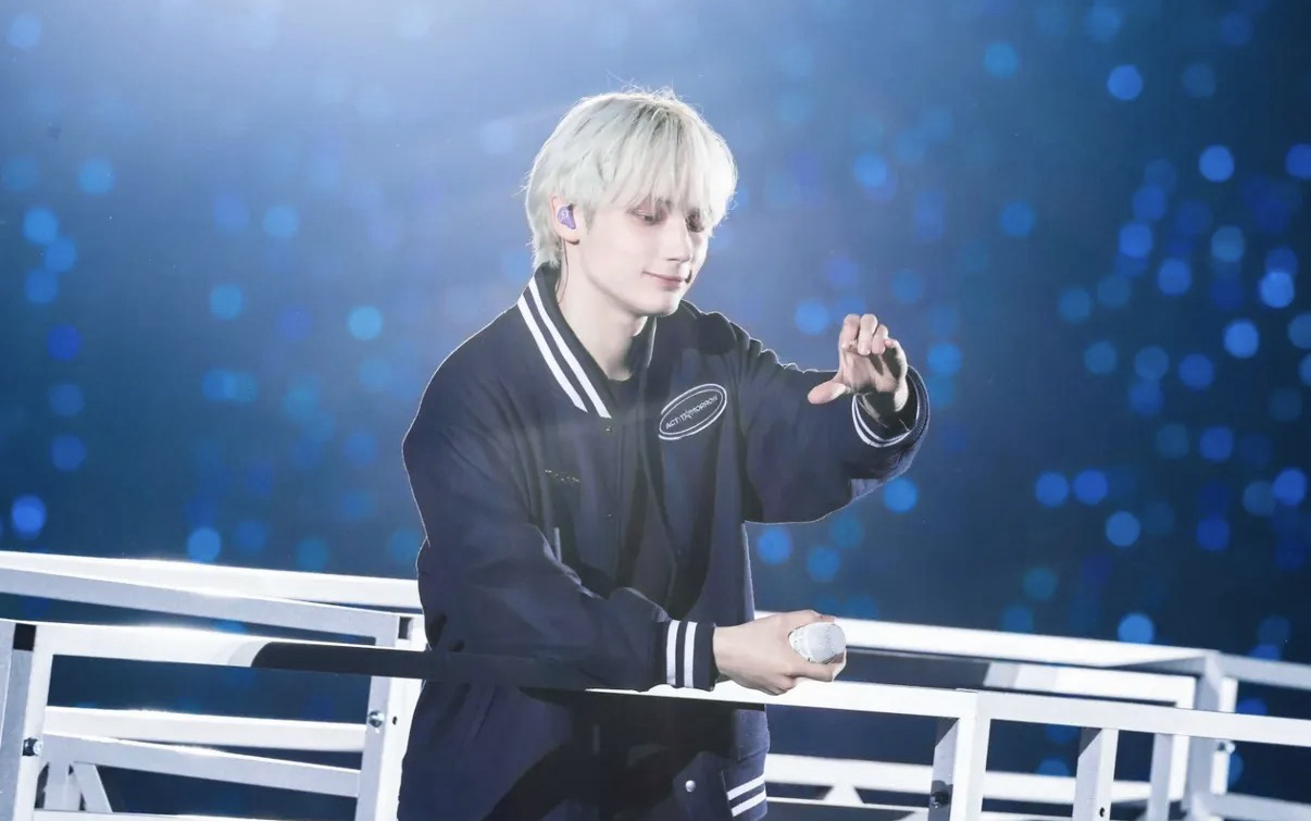 Latest photo of HueningKai (TOMORROW X TOGETHER)