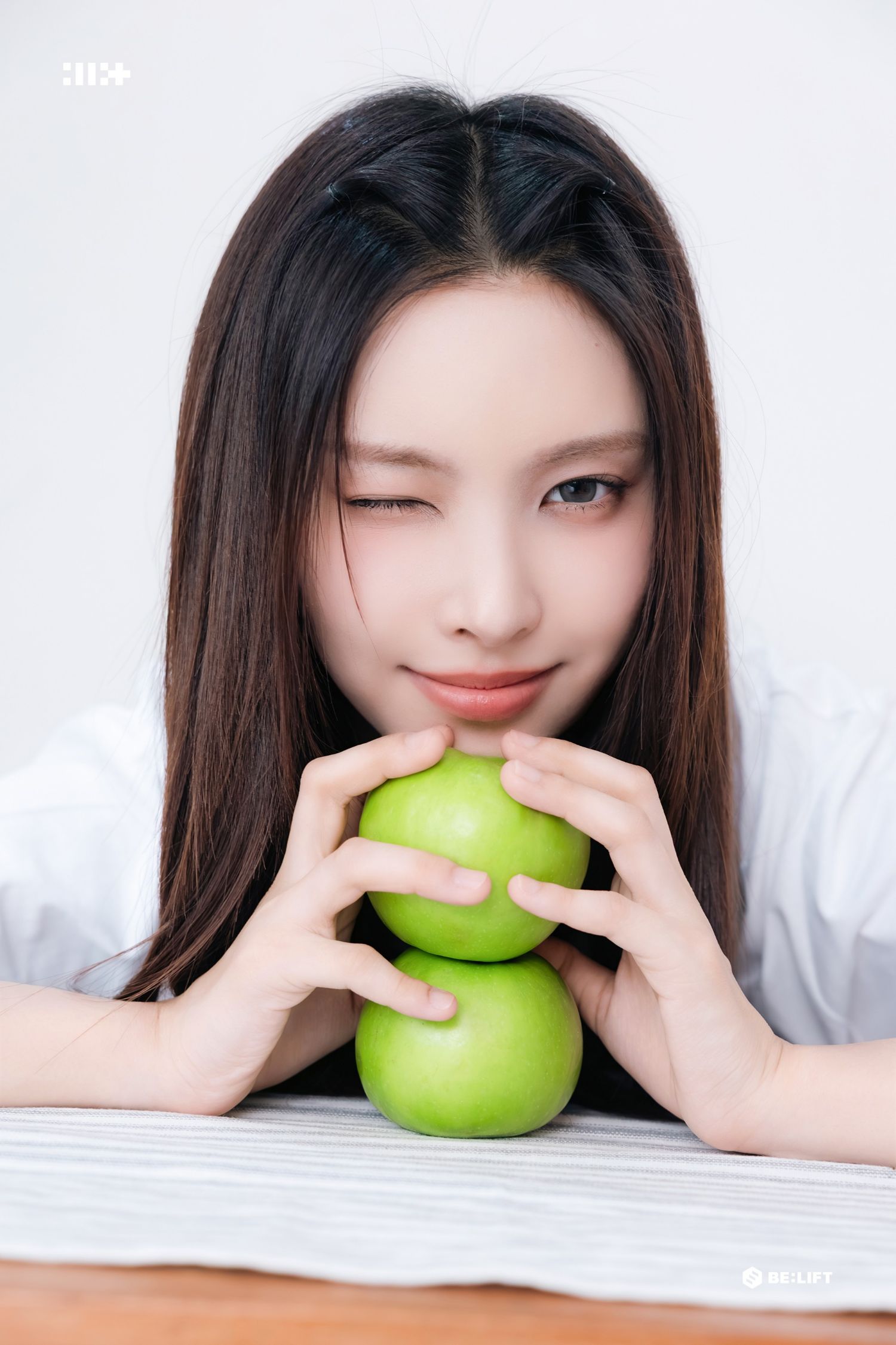 Latest photo of Yunah (ILLIT)