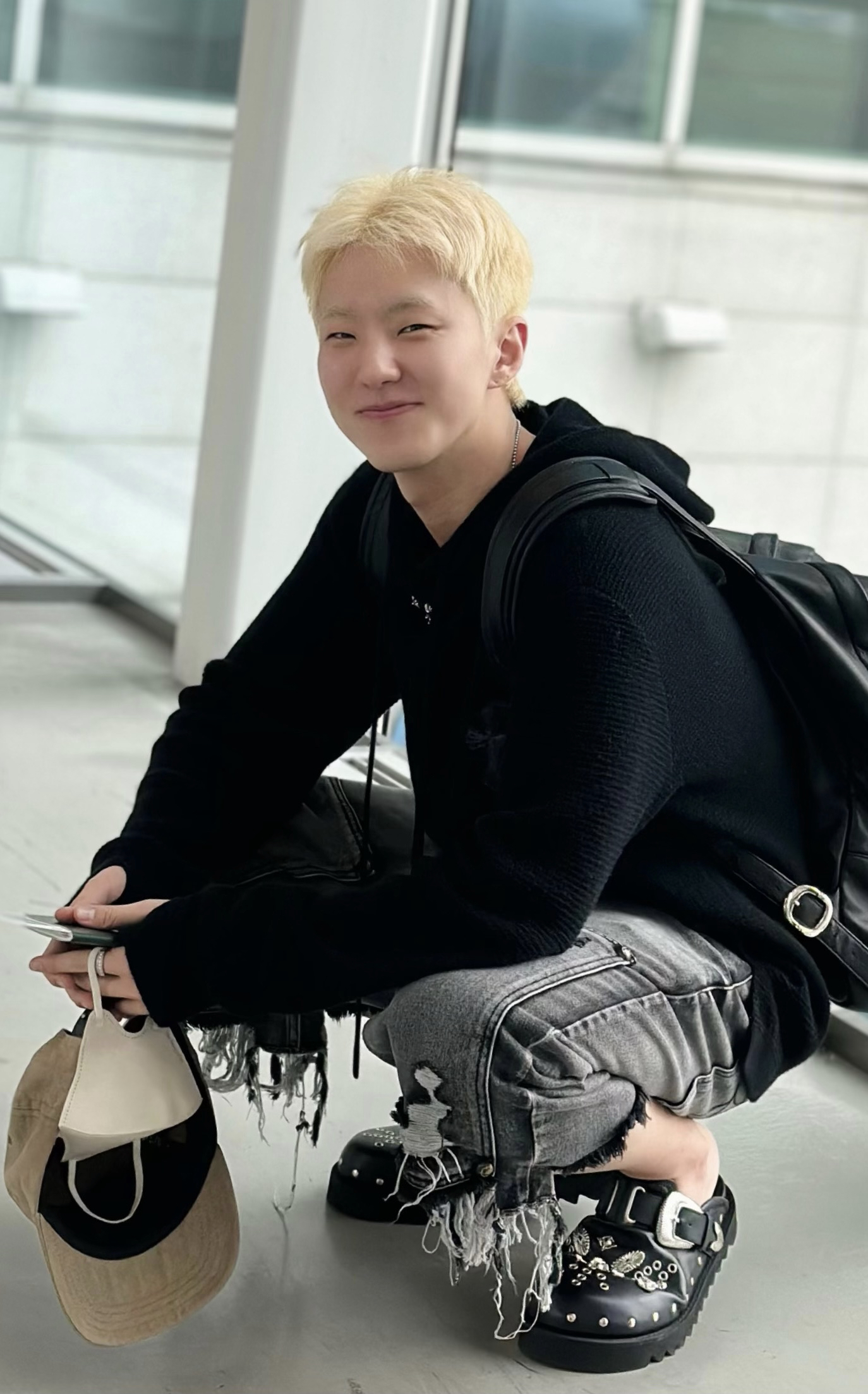 Recent activity shot of Hoshi (SEVENTEEN)