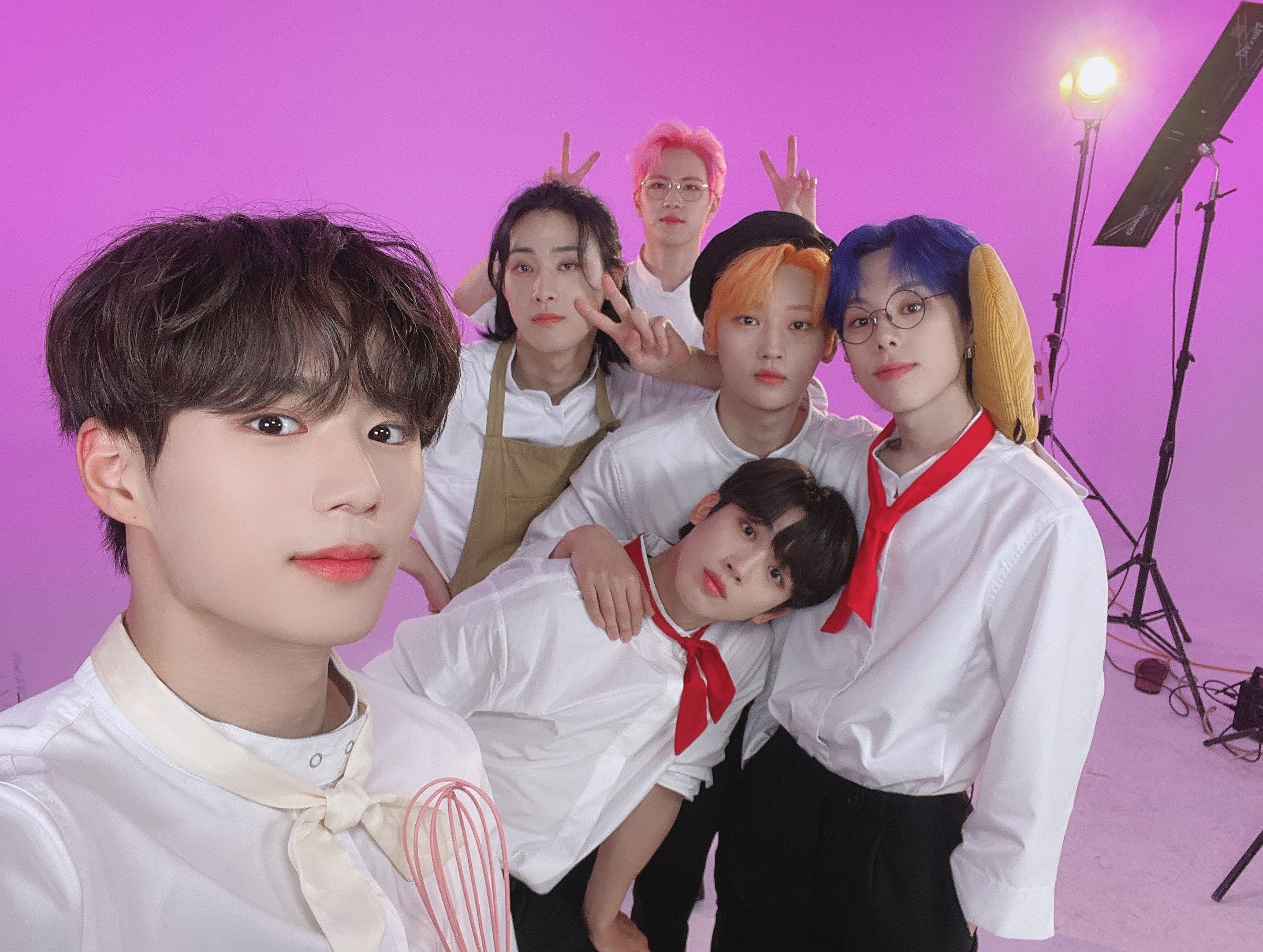 A moment captured by WEi's fan