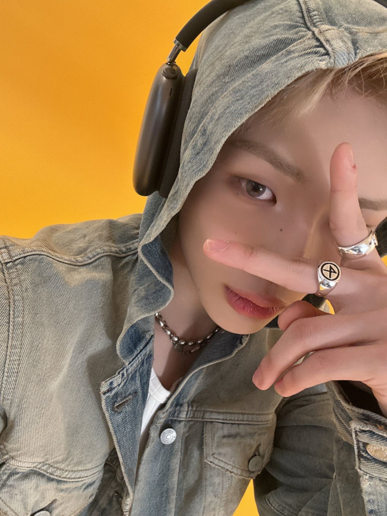 Recent activity shot of Junhyeok (TNX)