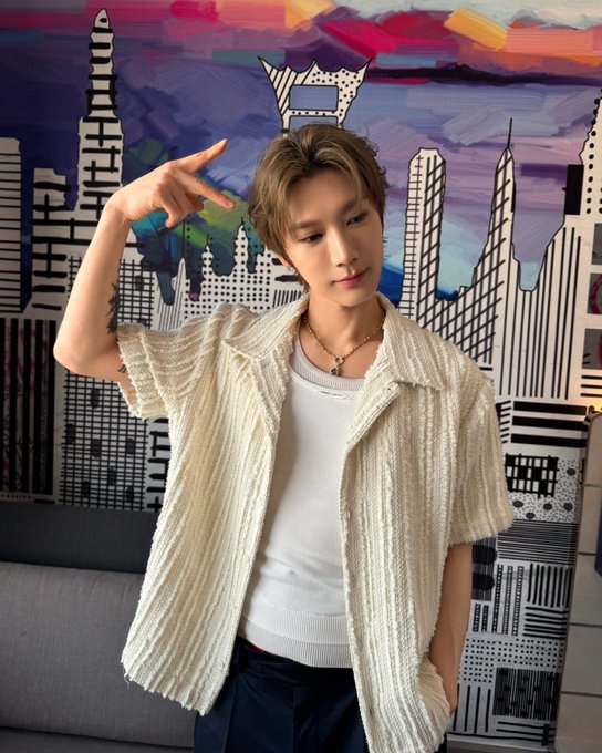 Behind-the-scenes cut of TEN (WayV)