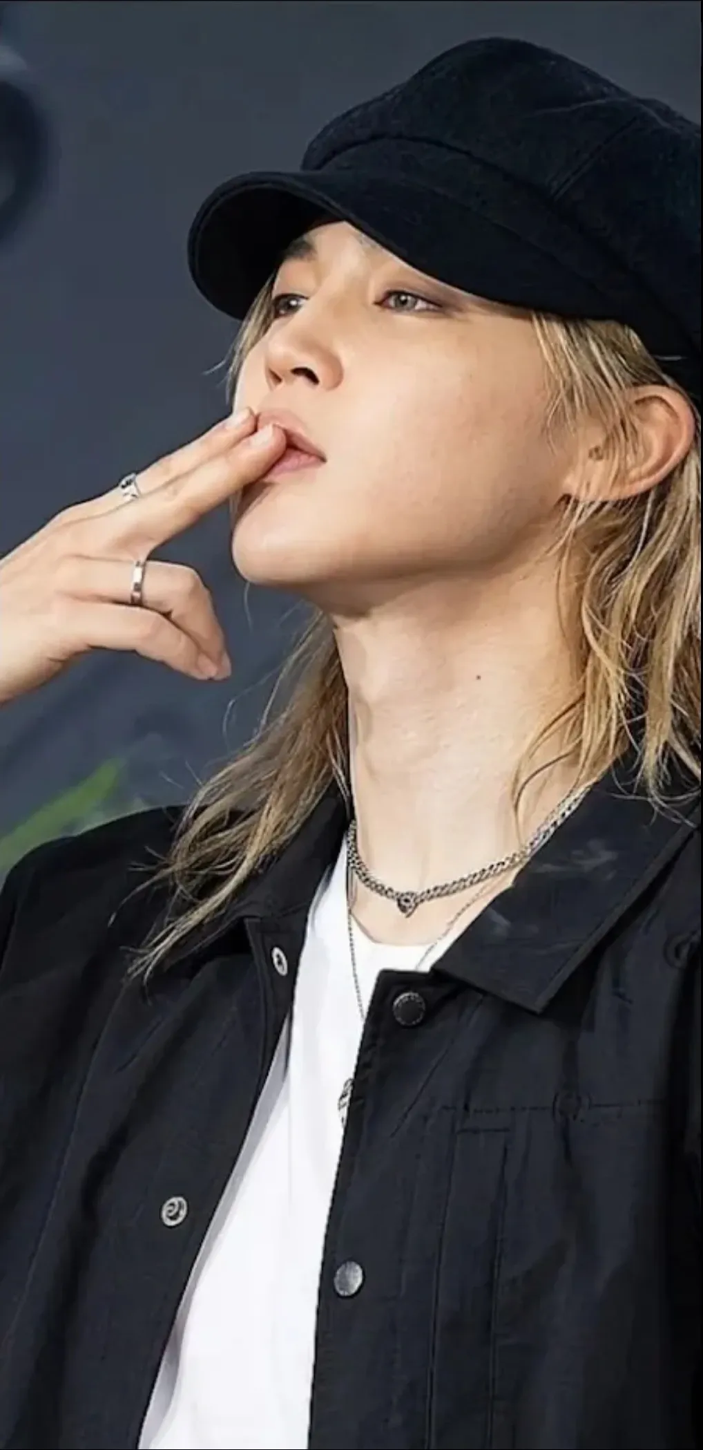 Today's most popular wallpaper in the ジミン (BTS) community