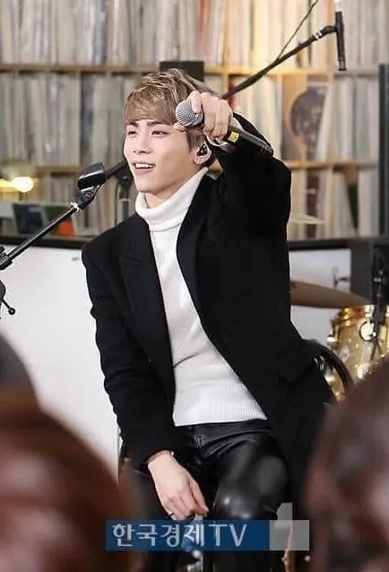 Latest photo of Jonghyun (SHINee)