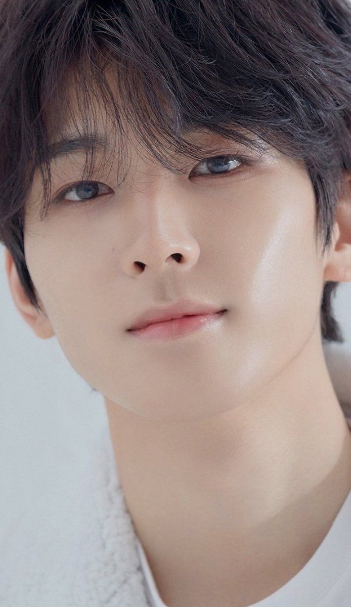 Today's most popular wallpaper in the Wonwoo (SEVENTEEN) community