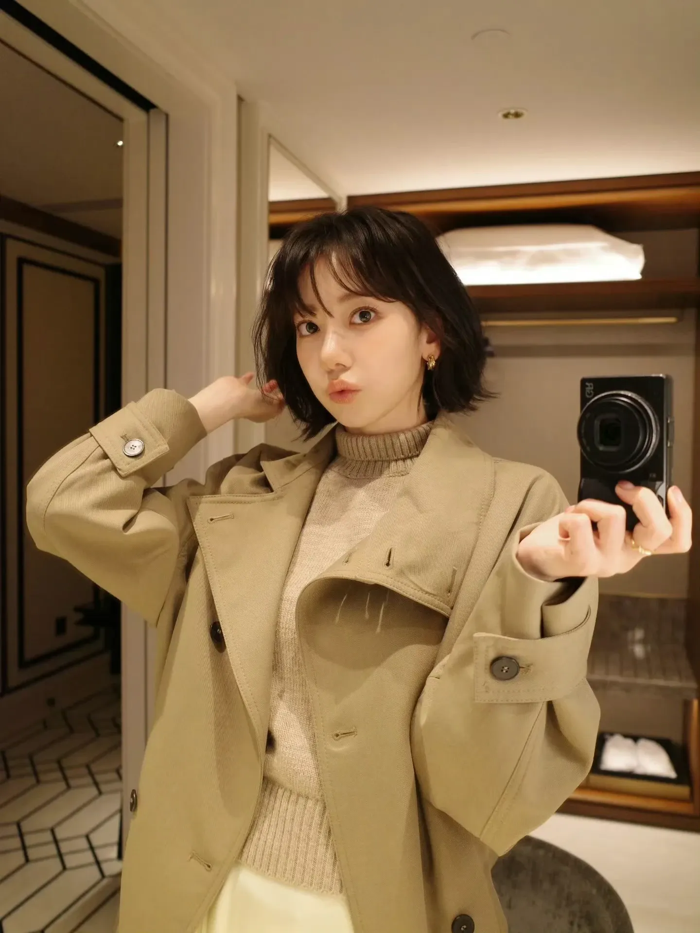 Latest photo of Sakura (LE SSERAFIM)