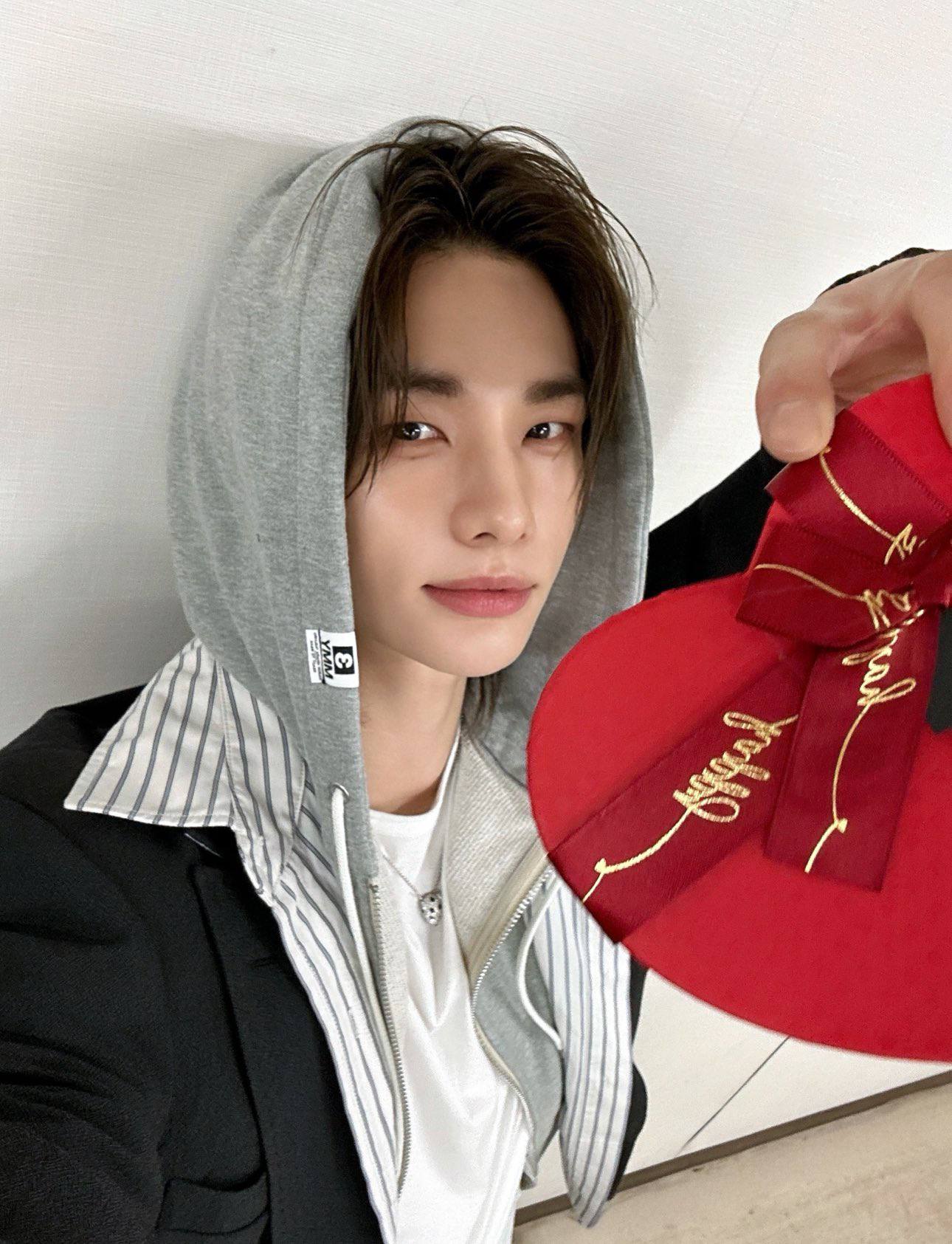 Konten idola populer yang trending di komunitas