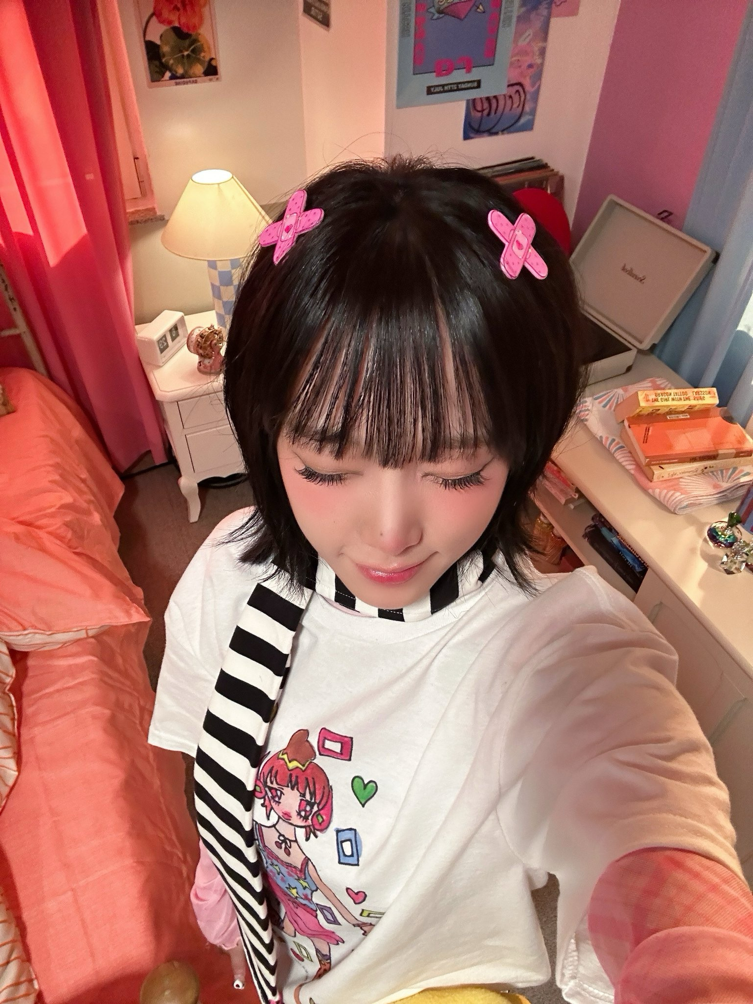 Behind-the-scenes cut of Choi Yena